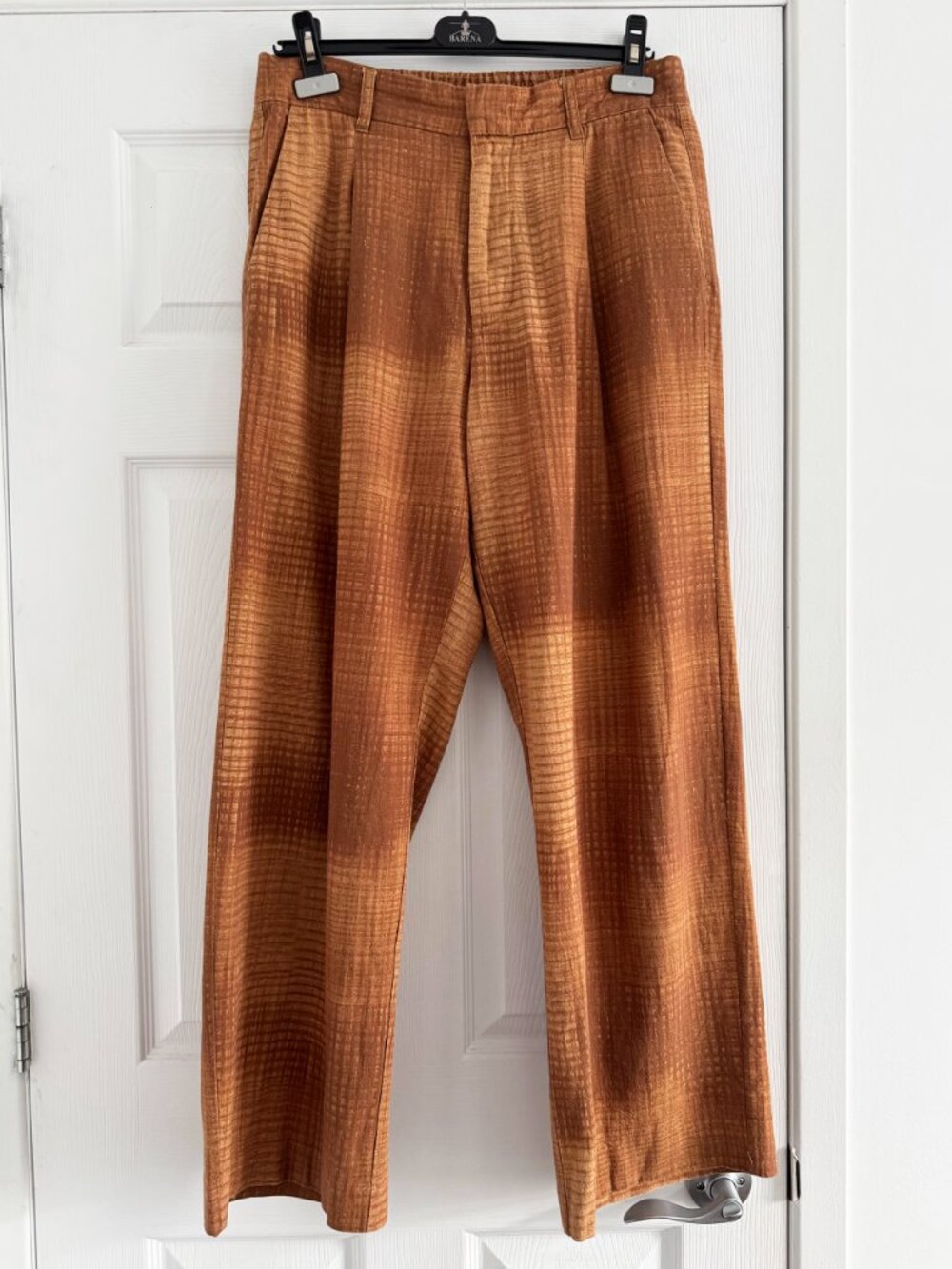NN07 "Kay" Relaxed fit linen blend pant in brown, size 32 x 32 - Picture 6 of 12